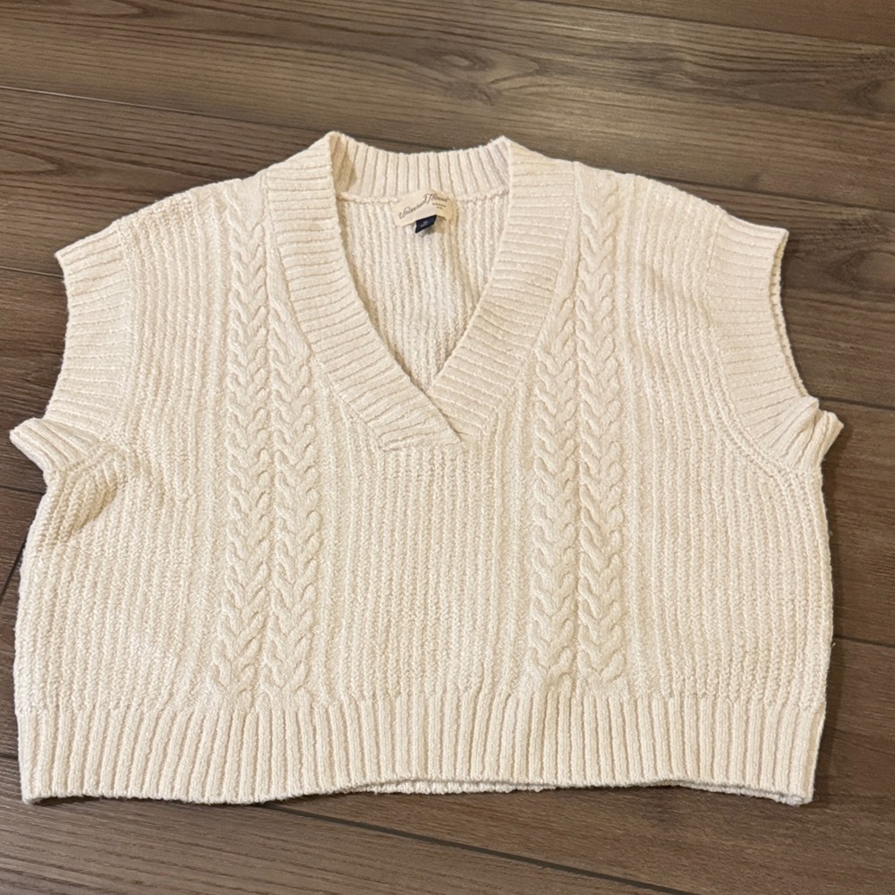 *Universal Thread Cream V-Neck Sweater Vest